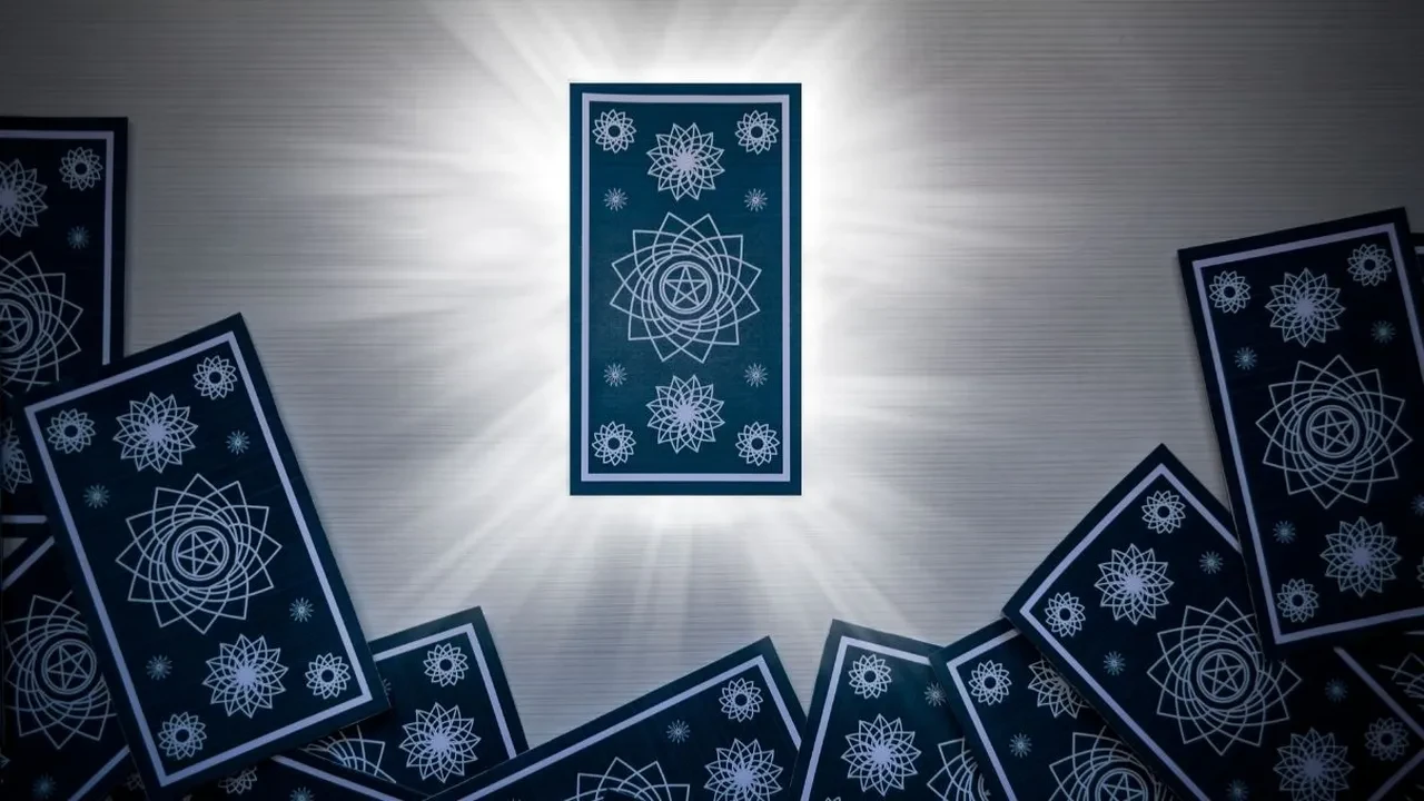 Günlük tarot kart açılımı 25 Mayıs 2026! Haftaya hızlı iletişimle başlayacaksınız
