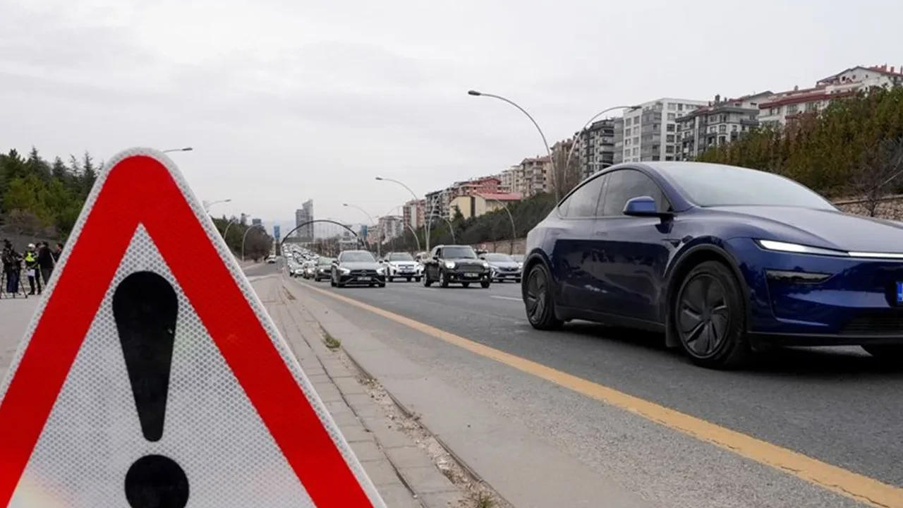 Kurban Bayramı tatilinin 2. gününde yola çıkacaklara kritik uyarı! Ulaşım tek şerit olacak: İşte belirlenen yollar
