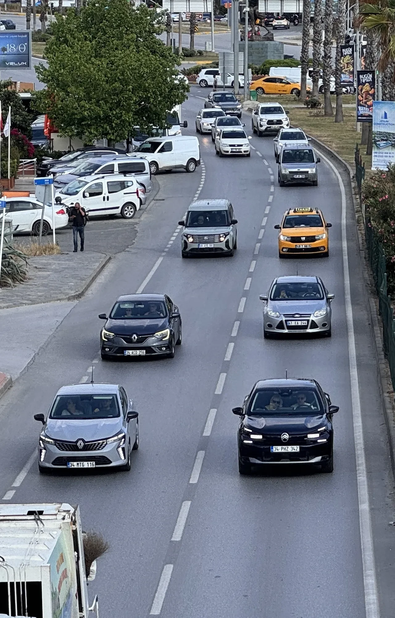 Kurban Bayramı tatilcileri Ege’ye akın etti: Bodrum’a son 48 saatte 44 binden fazla araç giriş yaptı