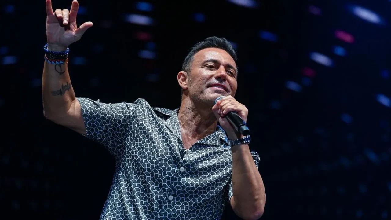 Mustafa Sandal’ın 'Saygı' konseriyle ilgili şaşırtan iddia! Lvbel C5'in isteği reddedildi