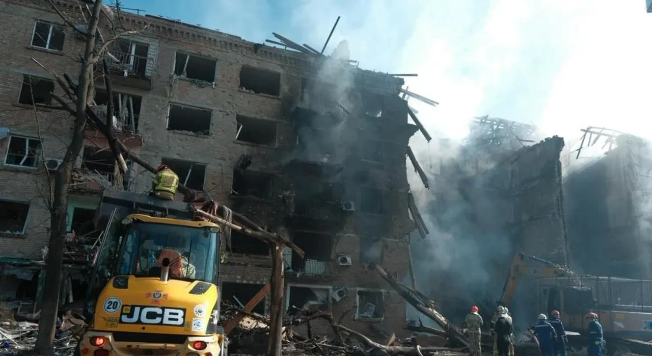 Rusya'dan balistik füzelerle Ukrayna'nın başkenti Kiev'e saldırı: Ölü ve yaralılar var