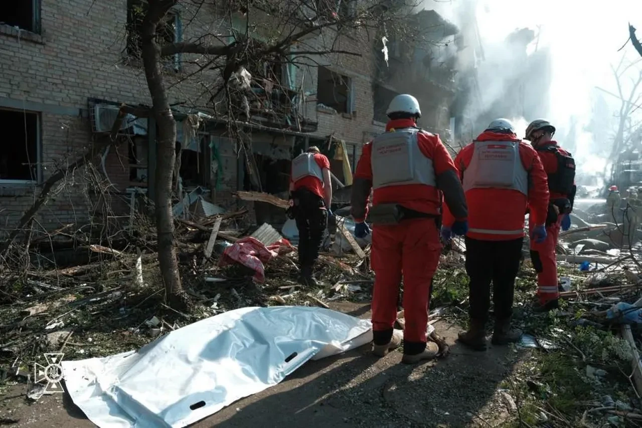 Rusya'dan balistik füzelerle Ukrayna'nın başkenti Kiev'e saldırı: Ölü ve yaralılar var