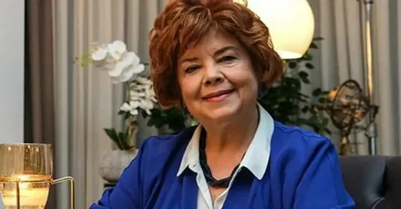 Bizimkiler dizisinin Nazan'ıydı! 71 yaşında usta oyuncu Ayşe Kökçü'nün son haline beğeni yağdı