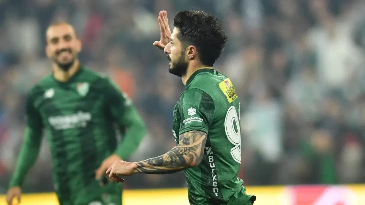 Bursaspor yeni transferi açıkladı! Yeşil-beyazlılar, Toral Bayramov'u kadrosuna kattı