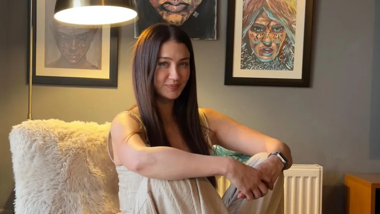 Demet Özdemir Ceren Benderlioğlu’nu takipten çıktı! Eşref Rüya finalinden önce büyük kriz