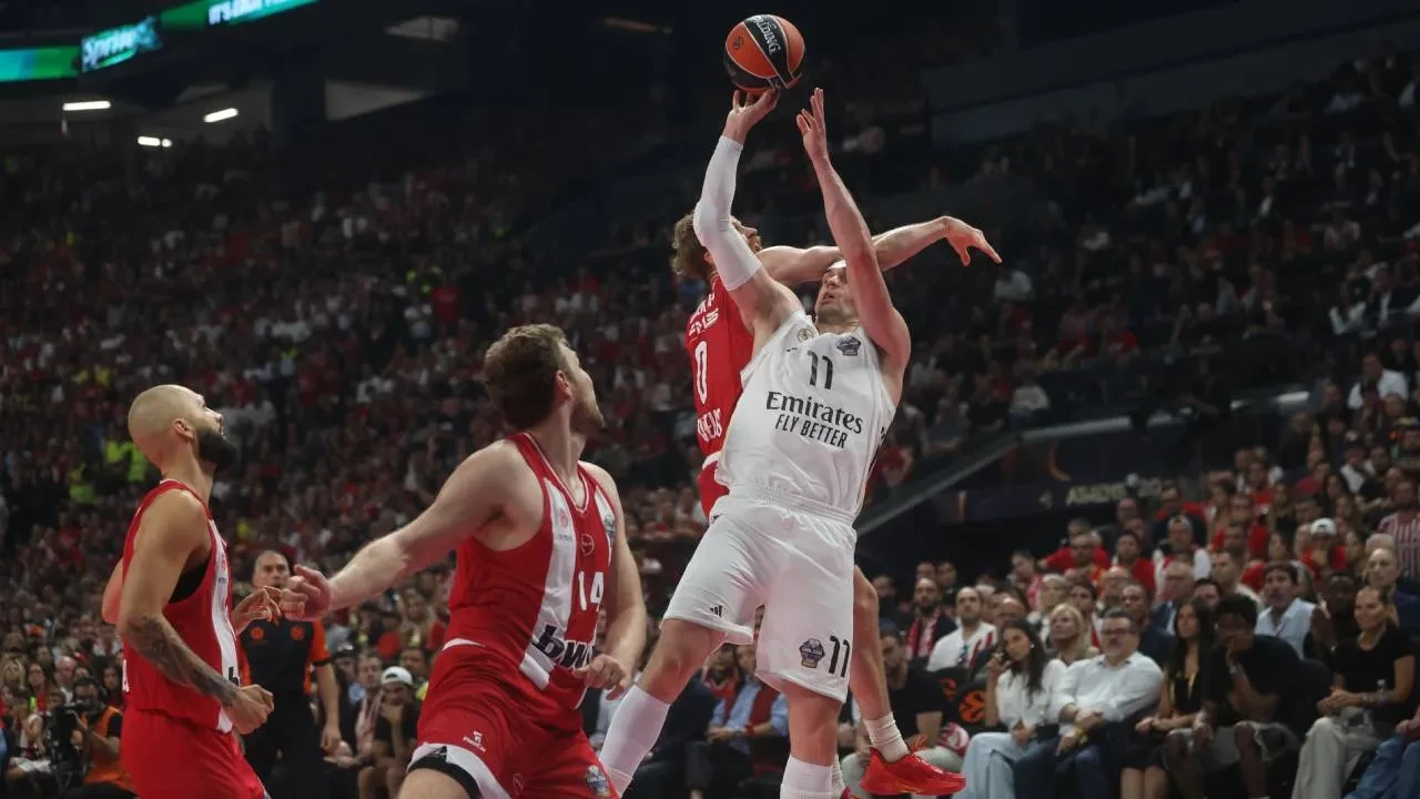EuroLeague'de şampiyon Olympiakos! Yunan ekibi, Real Madrid'i mağlup etti