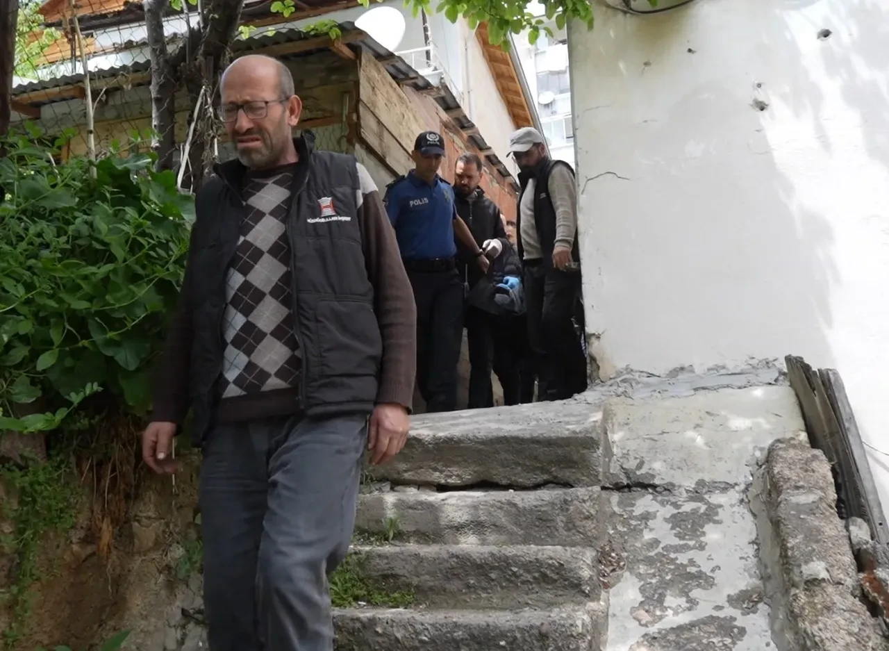 Gümüşhane’de kahreden olay: 19 yaşındaki genç kız yatağında ölü bulundu