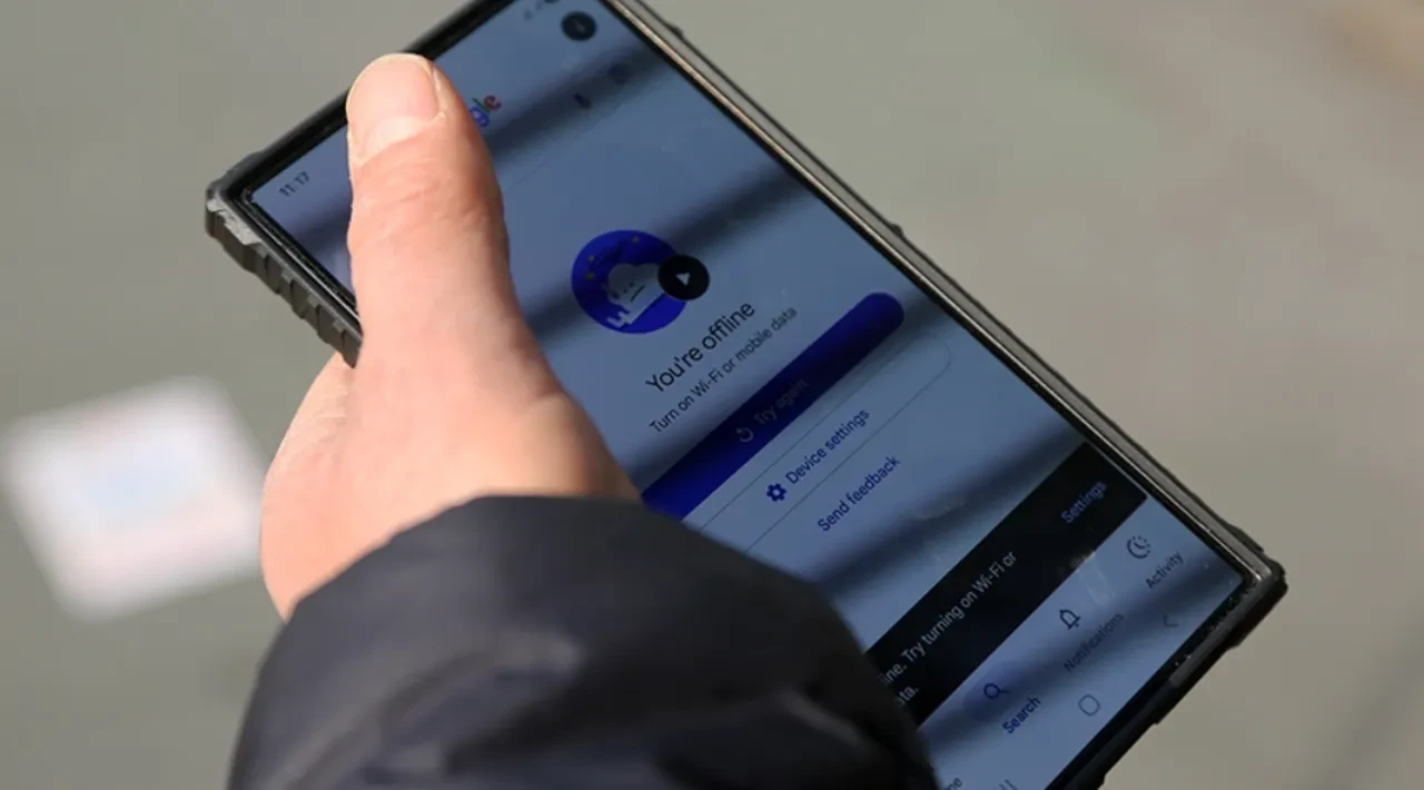 İran Cumhurbaşkanı Pezeşkiyan’dan kritik adım: Aylardır karartılan uluslararası internet erişimi kararını onayladı