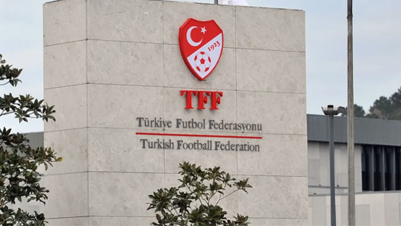 TFF'den tescille ilgili yeni açıklama! Ziraat Türkiye Kupası ve Trendyol 1. Lig ile ilgili duyuru geldi