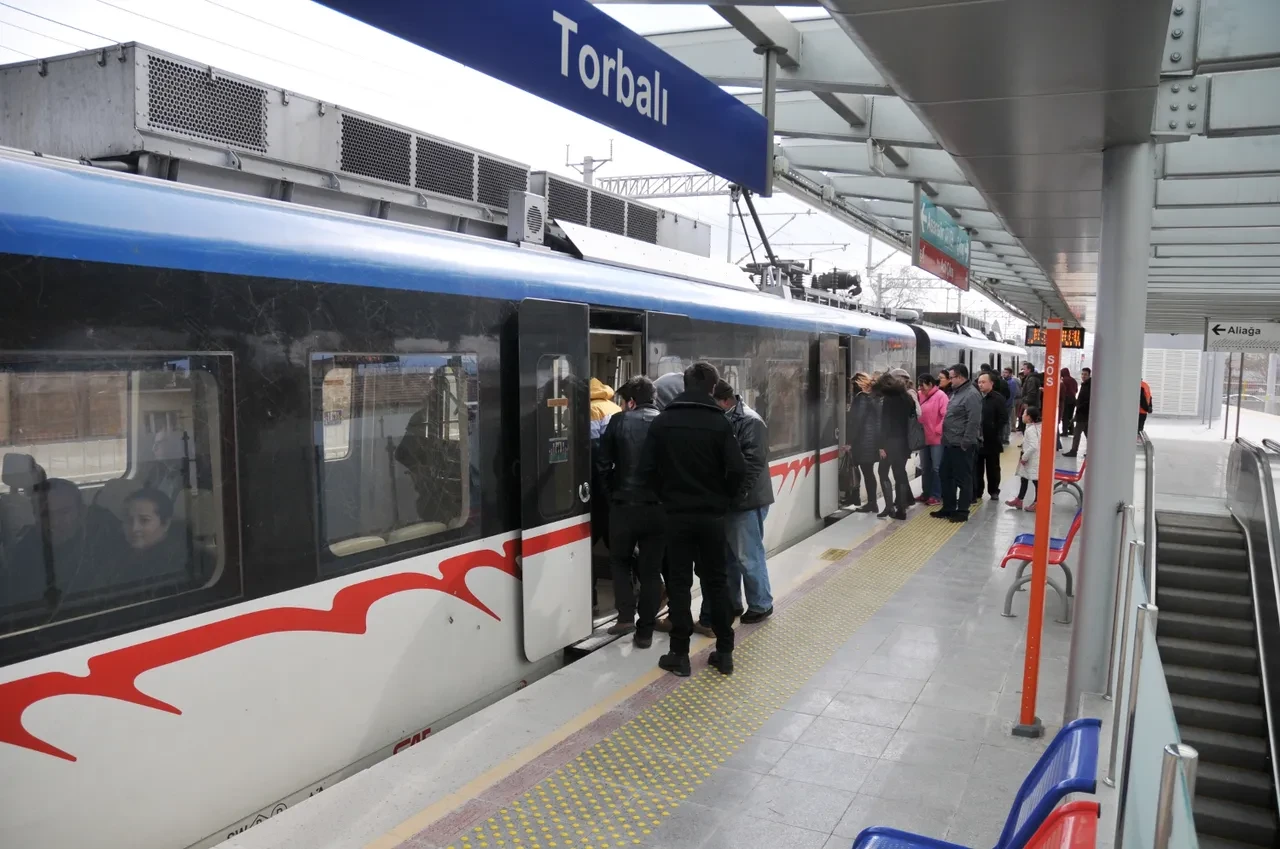 26 Mayıs Arefe (bugün) Ankara, İstanbul toplu taşıma ücretsiz mi?