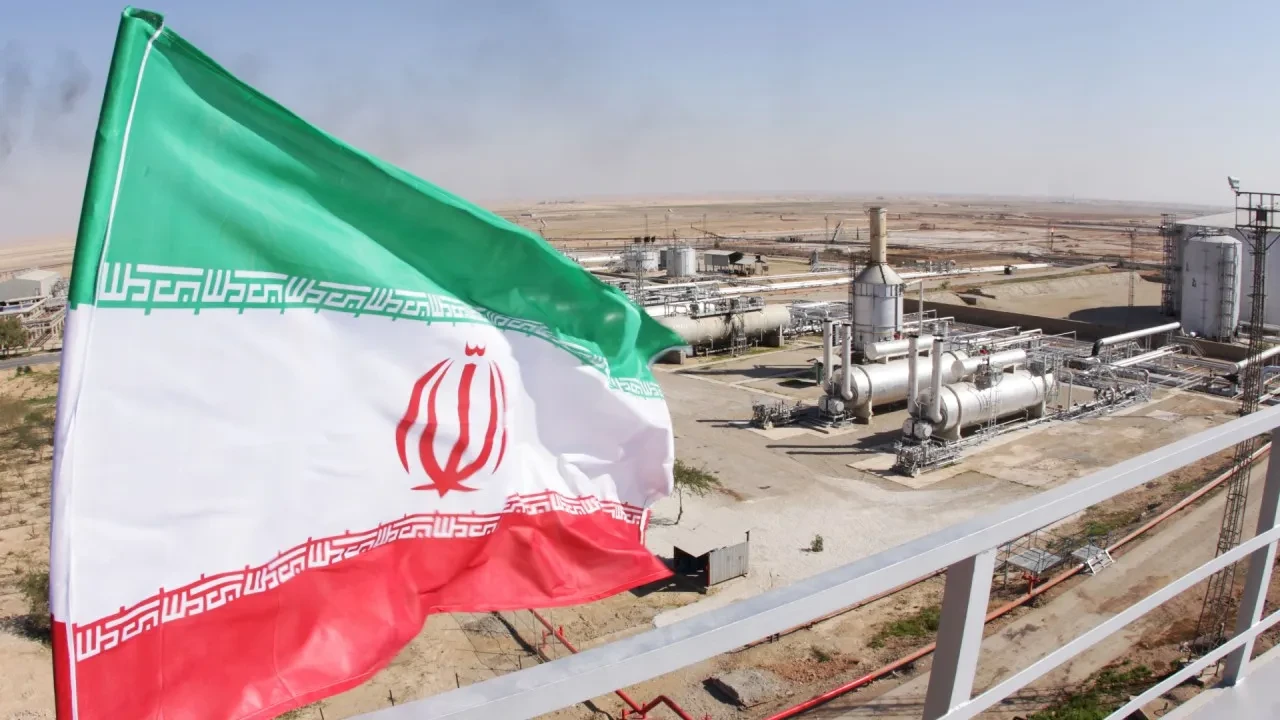 ABD’nin İran hamlesi petrolü yeniden yukarı taşıdı