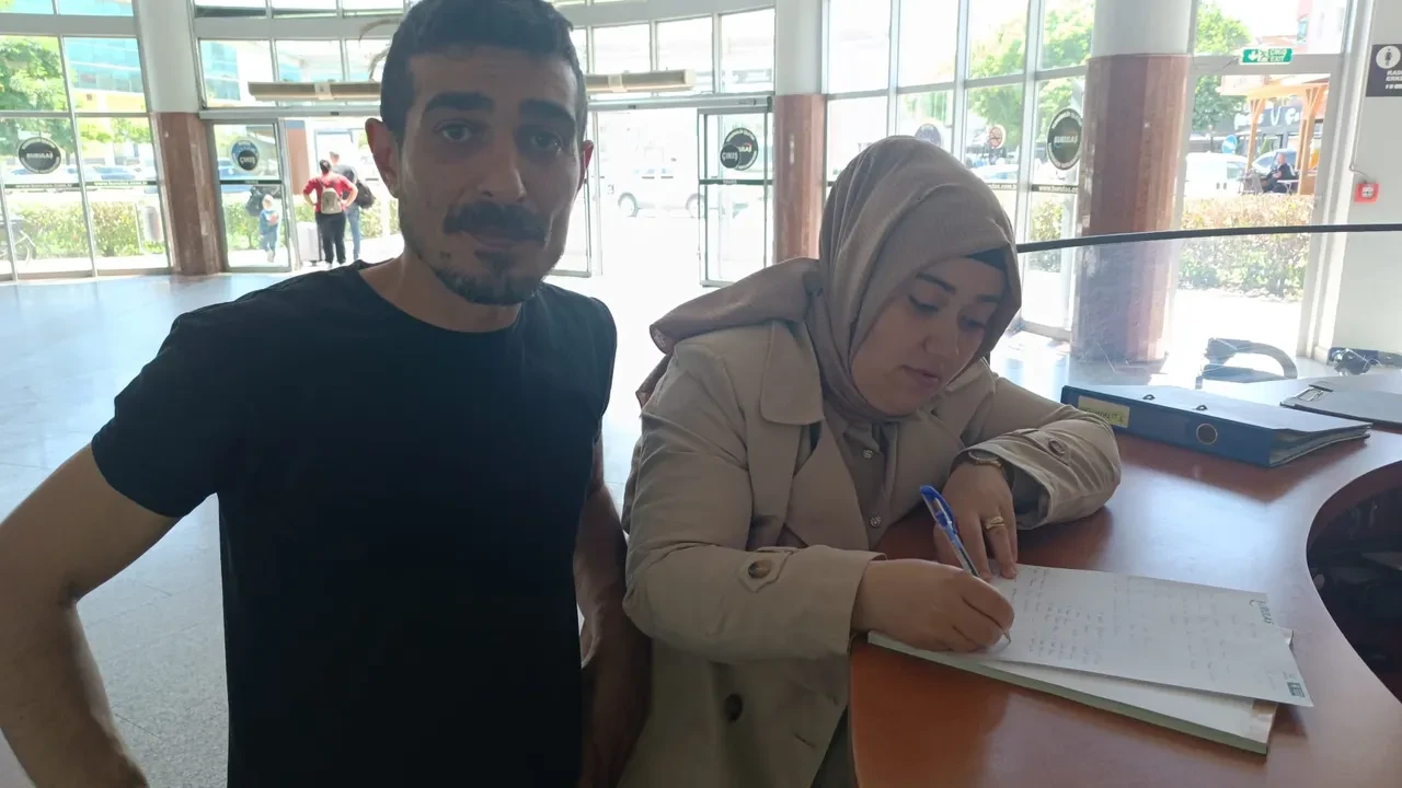 Bursa terminalinde unutulan çantadan servet çıktı! Çantayı açınca şoke oldu 