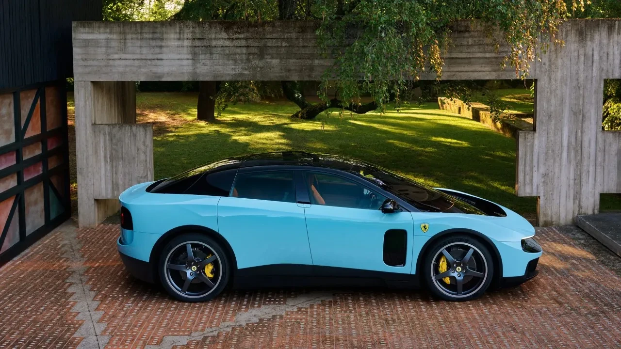 Elektrikli Ferrari sıra dışı tasarımıyla tanıtıldı! Ferrari Luce özellikleri ve fiyatı