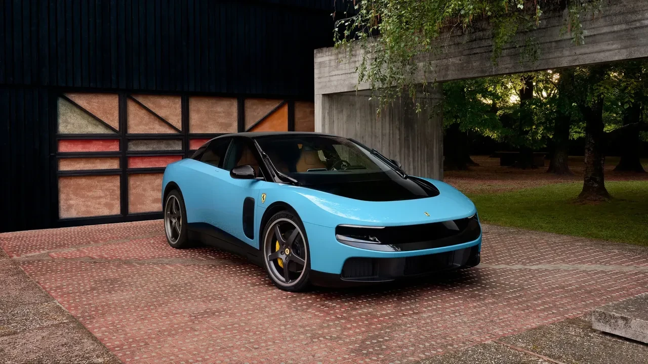 Elektrikli Ferrari sıra dışı tasarımıyla tanıtıldı! Ferrari Luce özellikleri ve fiyatı