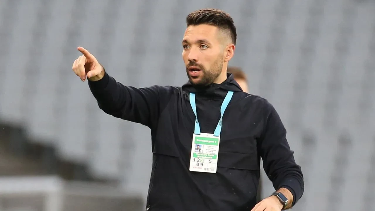 Hakan Safi 'Türkiye'yi bilen biri' demişti: Farioli kararını resmen açıkladı!