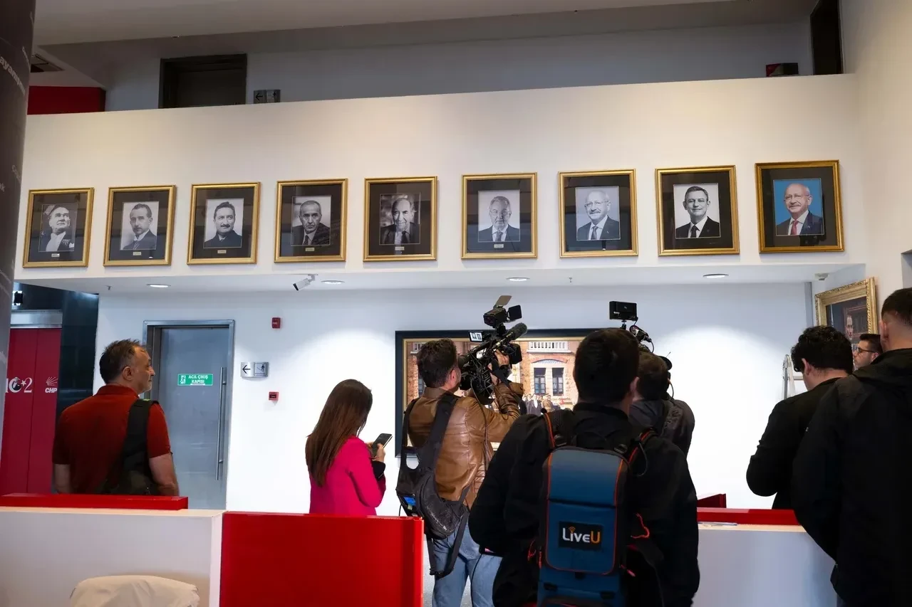 Kemal Kılıçdaroğlu'ndan Özgür Özel fotoğrafı talimatı! Fatih Atik aradaki farkı açıkladı