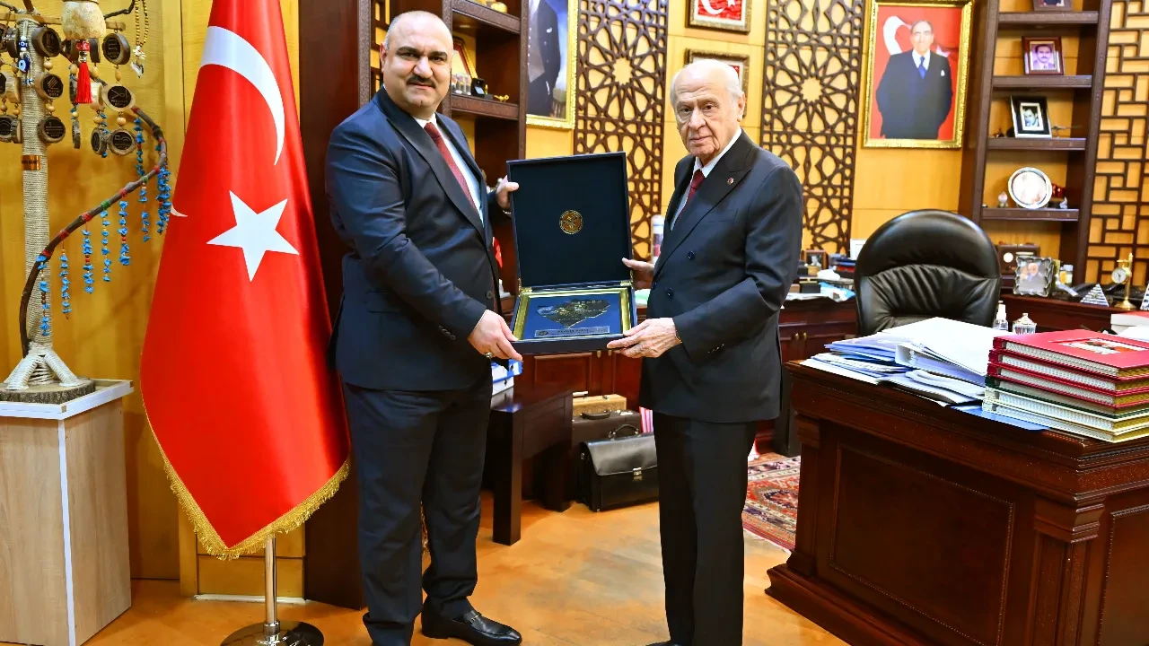 Kerkük'ün ilk Türkmen Valisi Ankara'da: Devlet Bahçeli kabul etti