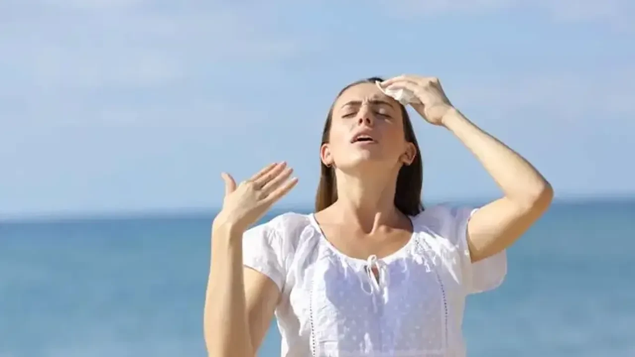 Yazın artan baş ağrısının sebebi şaşırttı! Sosyal medyada trend olan konu