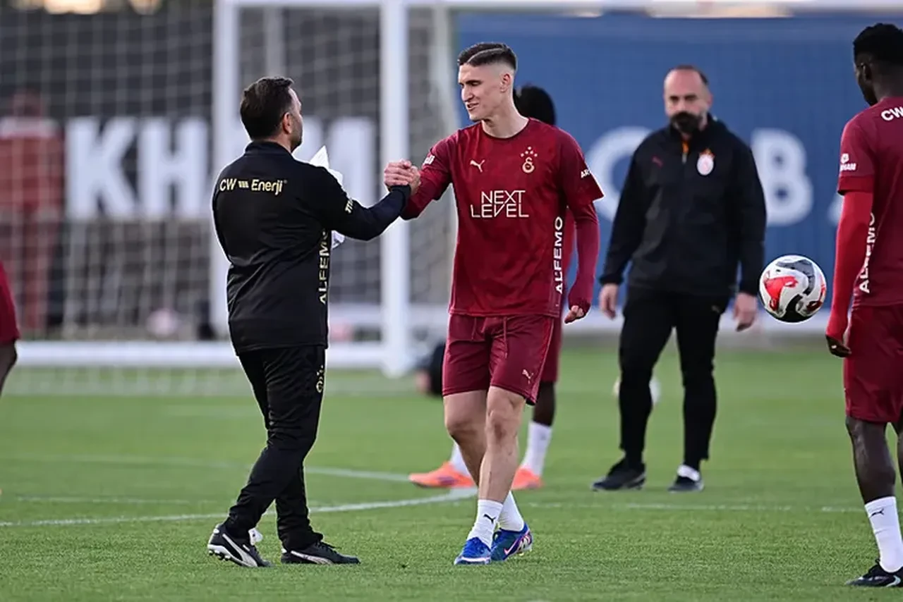 Acun Ilıcalı gözünü Galatasaray’a dikti! Premier Lig’e yükselen Hull City’den yıldız isme kanca: Rekor bonservis teklif edildi
