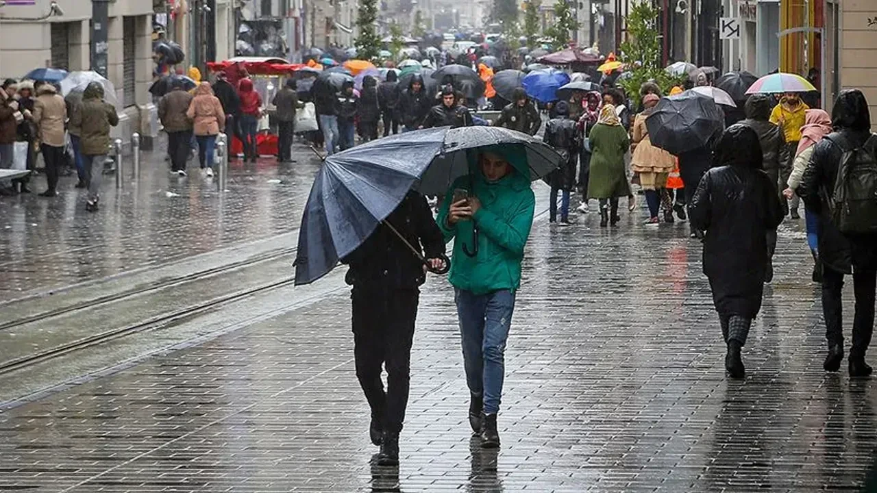 Bayramın ilk günü hava durumu nasıl olacak? Meteoroloji uyardı: Sağanak ve gök gürültüsü geliyor!