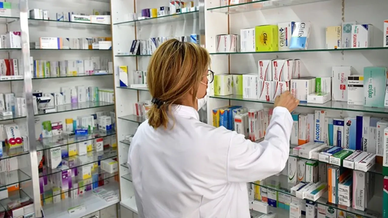 Bugün eczaneler açık mı? Bayramda nöbetçi eczane nereden bulunur?