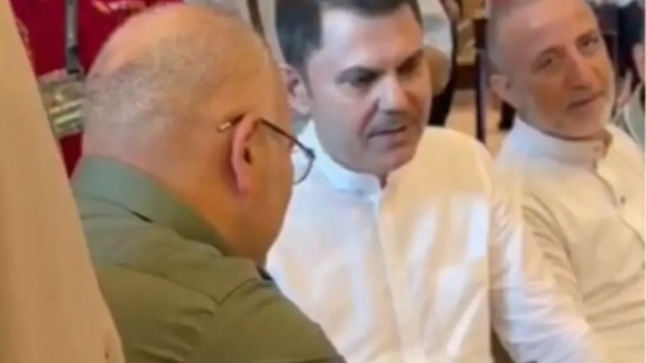 Cumhurbaşkanı Erdoğan Türk hacılarla bayramlaştı
