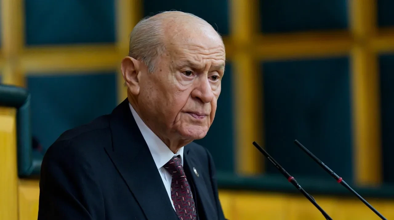 Devlet Bahçeli’den CHP’ye kurutuluş reçetesi: 9 Eylül'ü işaret ederek 4 maddelik çağrıda bulundu!