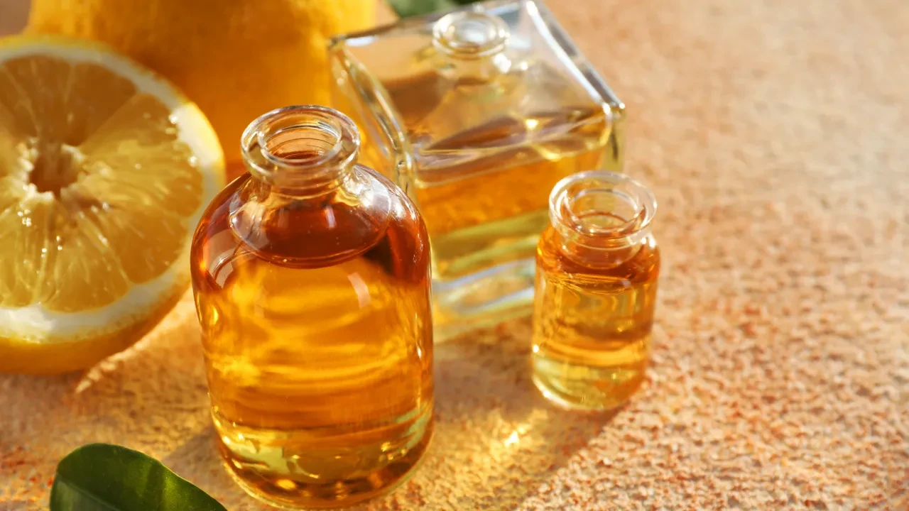 Evinizin mis gibi kokmasını sağlayacak en güzel aromatik yağlar 2026