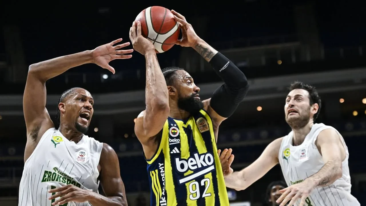 Fenerbahçe Beko, Erokspor'u mağlup etti! Sarı-lacivertliler, çeyrek final serisinde öne geçti