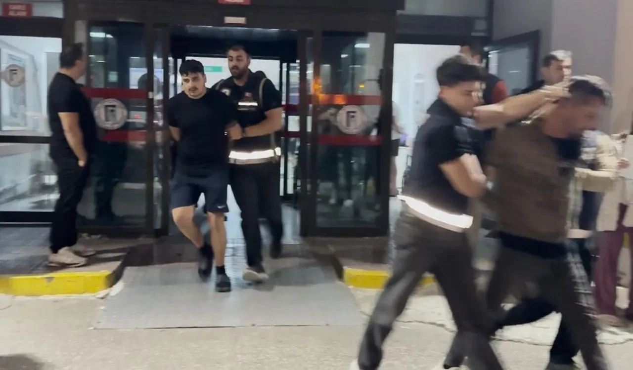 Fethiye Belediye Başkanı Alim Karaca’ya yönelik saldırıda sıcak gelişme: Gözaltına alınan 6 şüpheli tutuklandı!