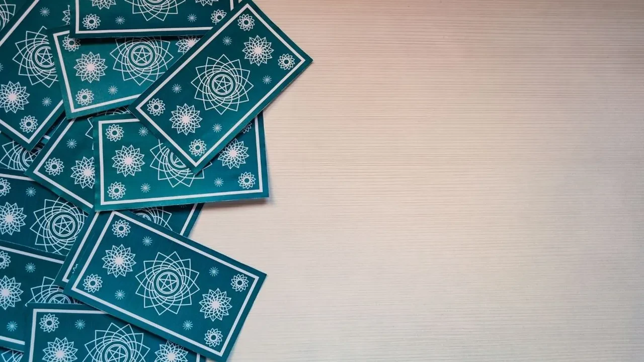 Günlük tarot kart açılımı 28 Mayıs 2026! Duygusal durumunuzu kontrol edin