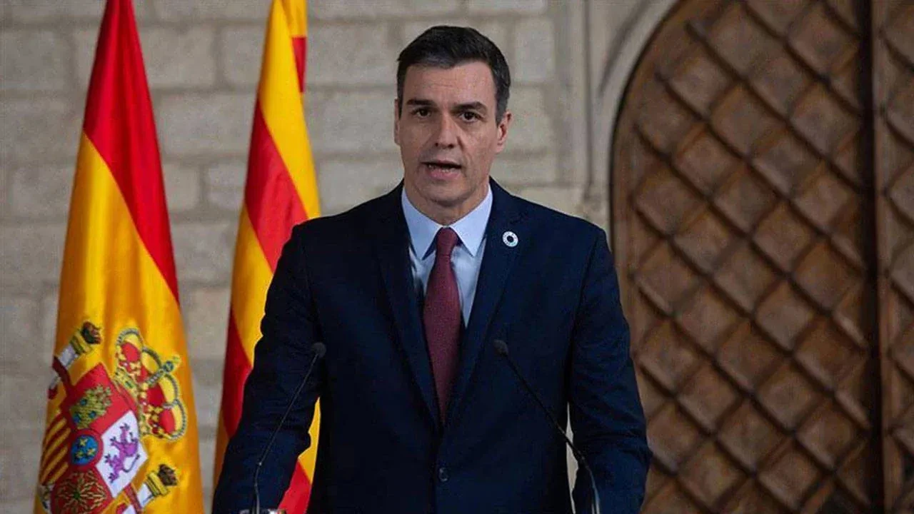 İspanya Başbakanı Pedro Sanchez'in ofisine polis baskını! Parti genel merkezinde arama