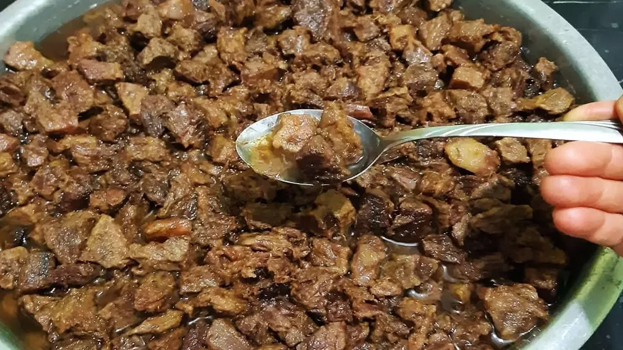 Kurban eti kokusu evden nasıl çıkar? Bayramda ev kokusunu değiştiren doğal yöntem!