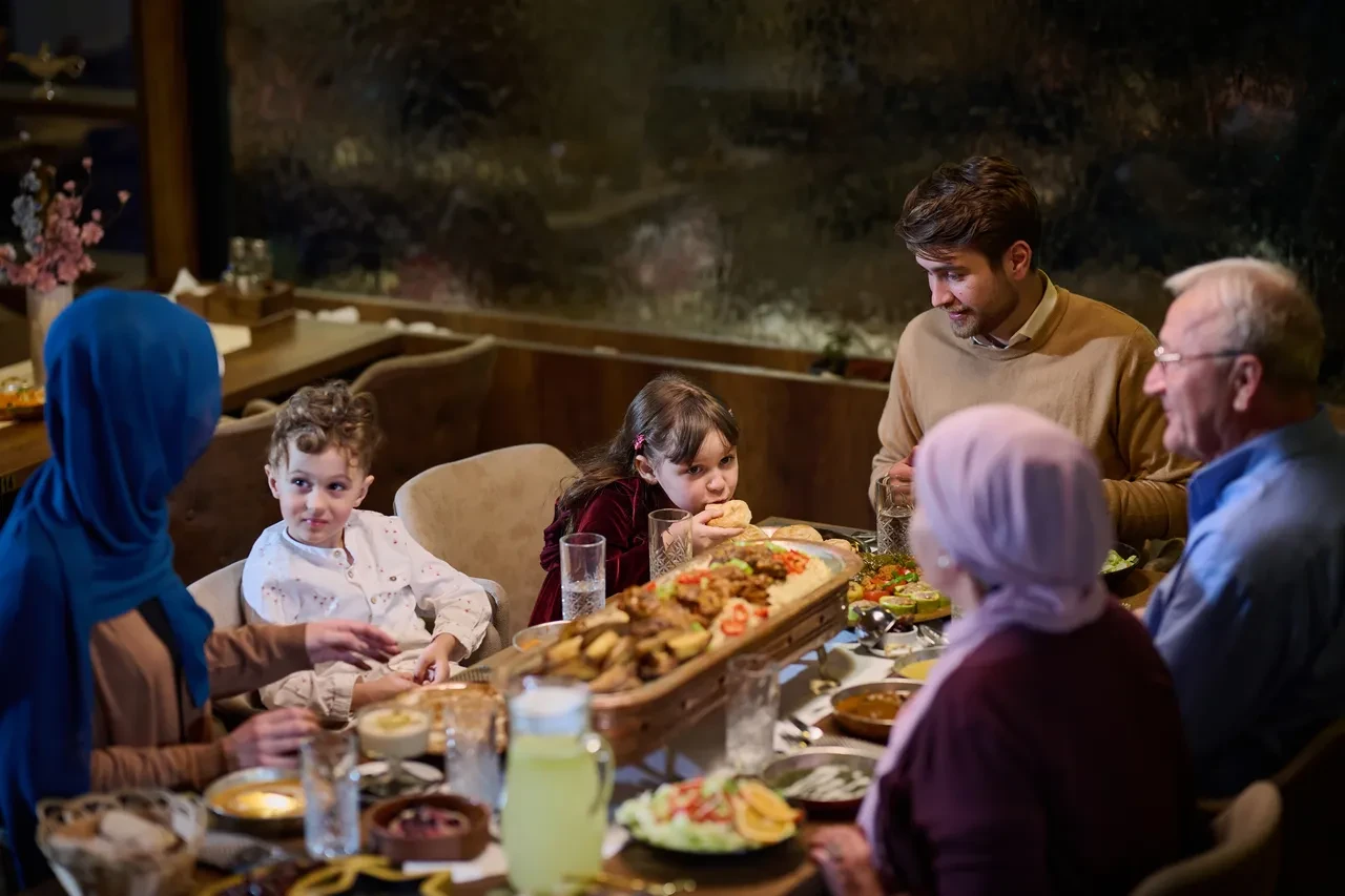 Kurban eti neden dinlendirilmeden yenmez? Bayramda ne yemeli? Uzman isim bilinmesi gerekenleri açıkladı