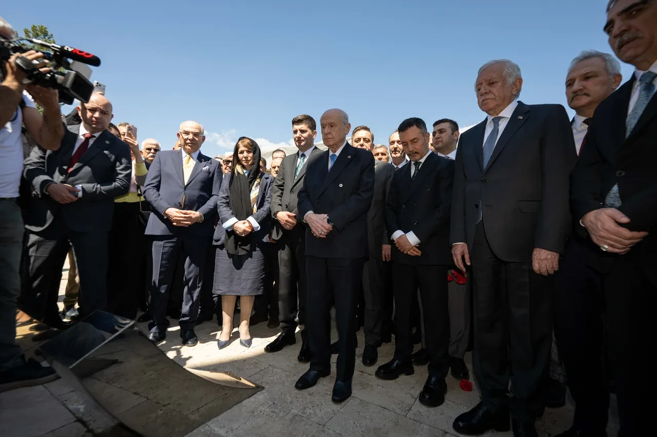 MHP Lideri Devlet Bahçeli: 'Ülkücülük bir ömür taşınacak en büyük şereftir!'