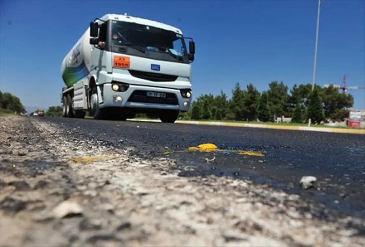 Bayram dönüşü kritik trafik kararı! 4 şehirde ağır tonajlı araç yasağı