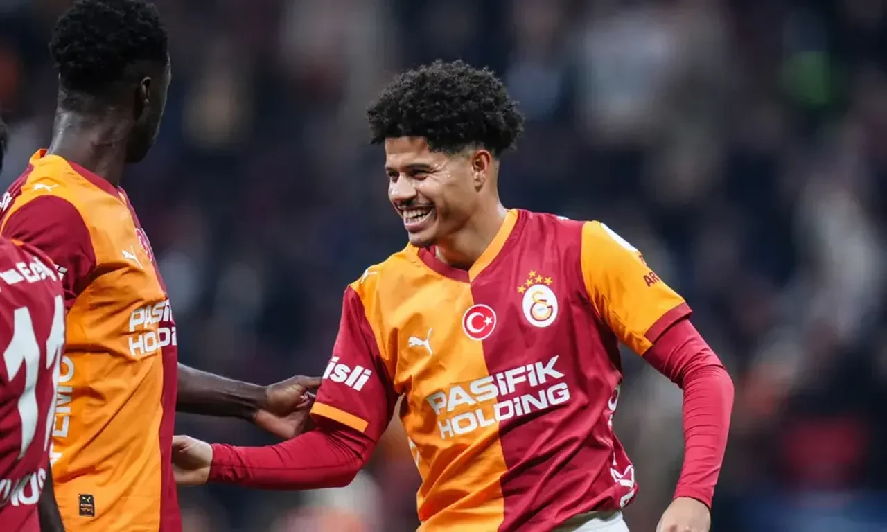Galatasaray'da tarihi ayrılık kapıda! Rekor bonservisle İngiltere'ye gidiyor