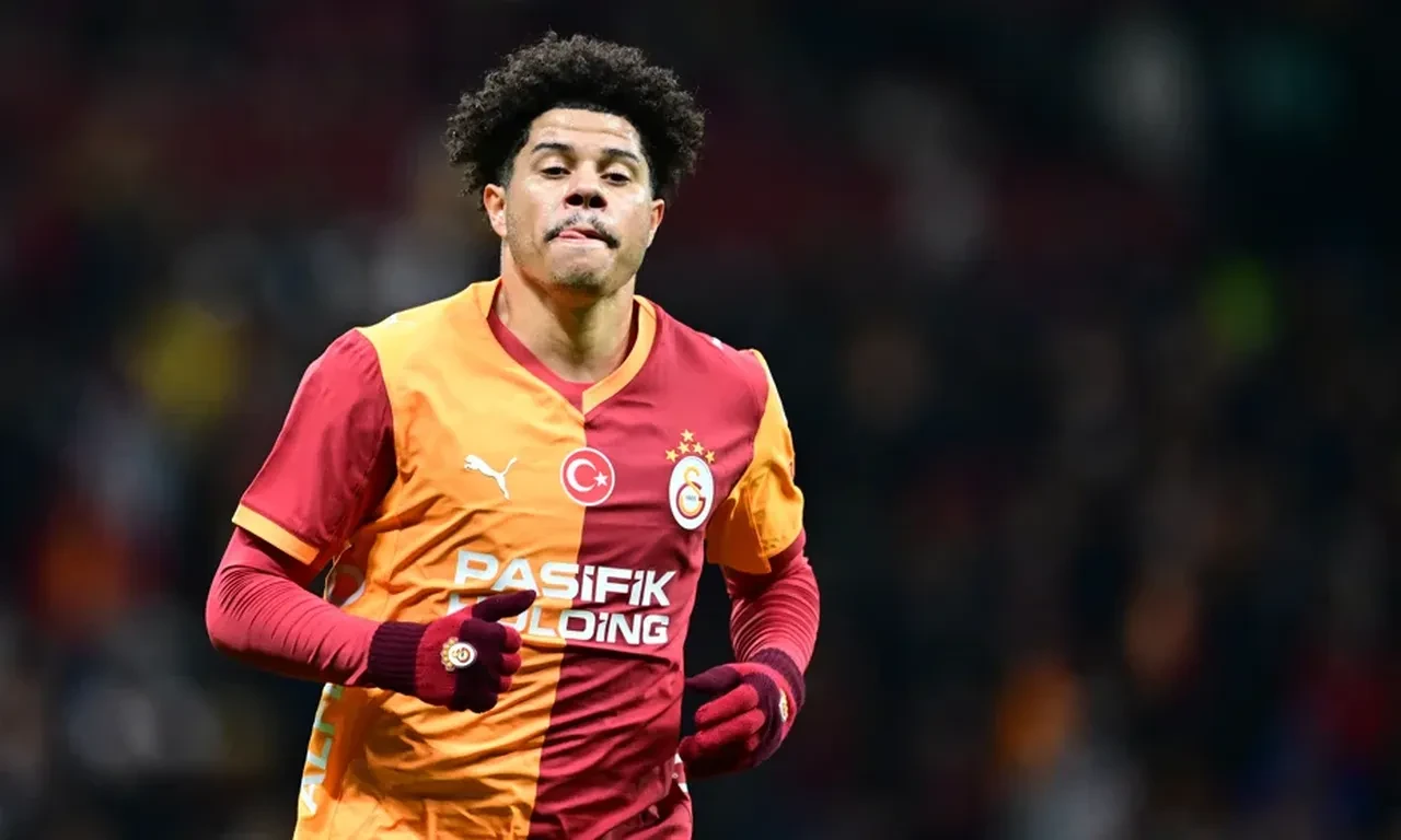 Galatasaray'da tarihi ayrılık kapıda! Rekor bonservisle İngiltere'ye gidiyor