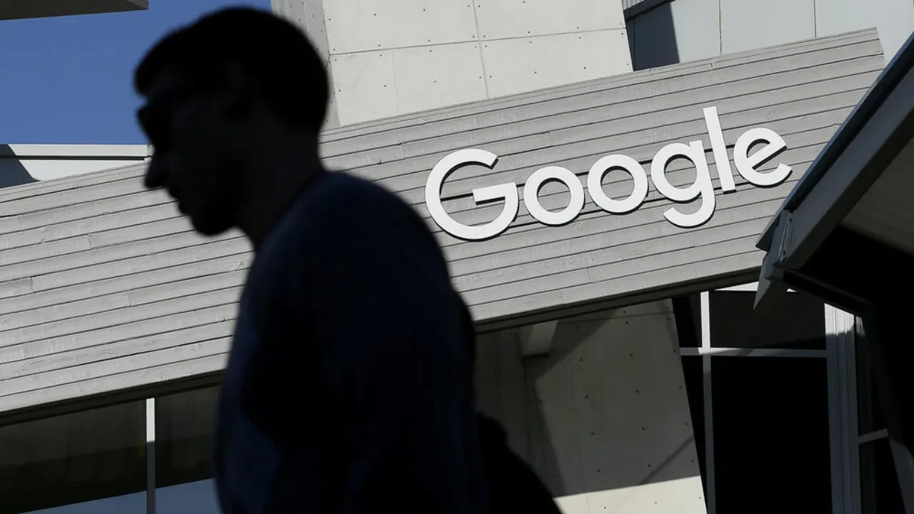 Google çalışanı baltayı taşa vurdu: Şirket bilgilerini kullandı, bahis oynadı, yakayı ele verdi