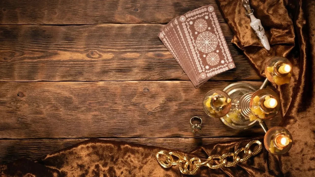 Günlük tarot kart açılımı 29 Mayıs 2026! Zihinler hızlı hareket ediyor