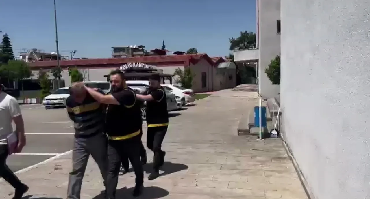 Hareket eden kamyonetten 40 kilo et çaldı! Mangal savunmasıyla pes dedirtti