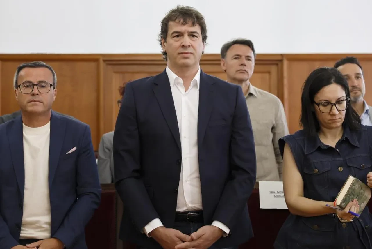 İspanya Başbakanı Sanchez'in kardeşi David Sanchez aile ismini kullanarak kendisini işe mi aldırdı? Hakim karşısına çıktı