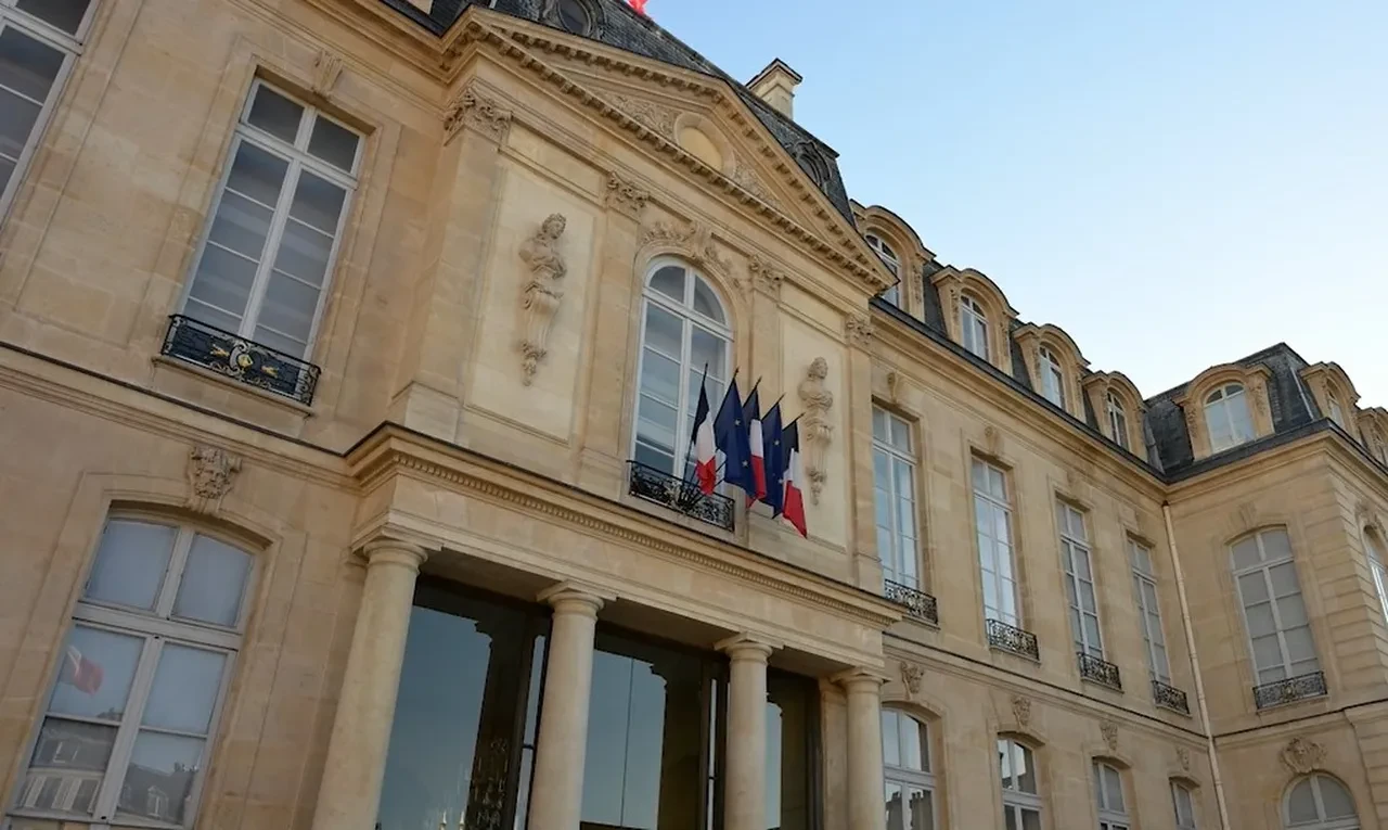 Macron'dan dikkat çeken hamle: Norveç, Fransa'nın nükleer koruyuculuğu altına girdi
