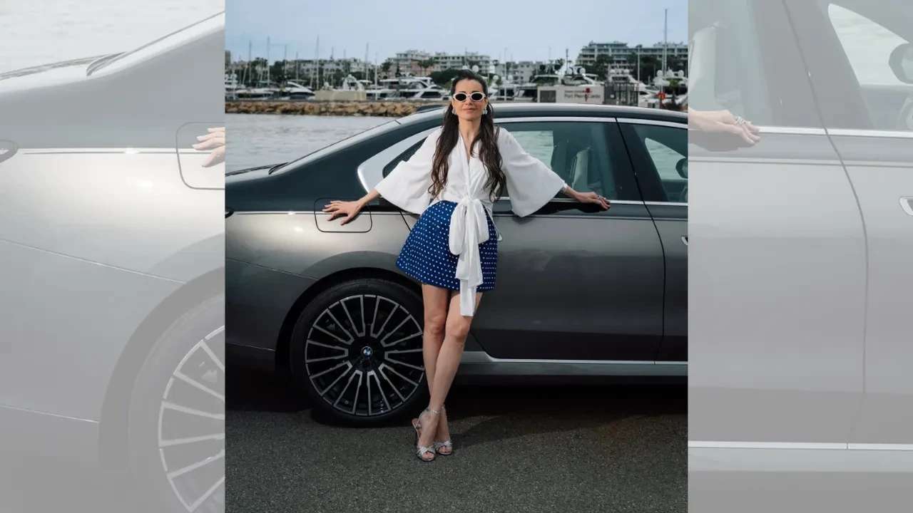 Özgü Namal ve BMW iş birliği dikkat çekti! Cannes’da tüm gözler ondaydı”