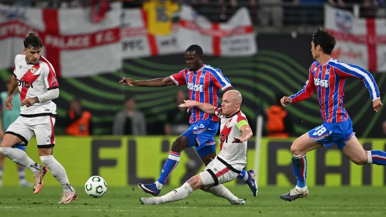 UEFA Konferans Ligi'nde şampiyon Crystal Palace! İngiliz ekibi, Rayo Vallecano'yu mağlup etti
