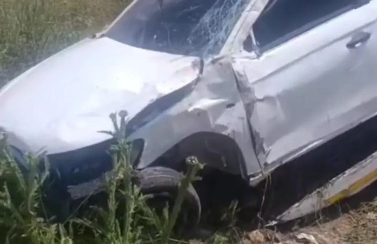 Adana'da otomobil tarlaya uçtu: 1 ölü, 1 yaralı