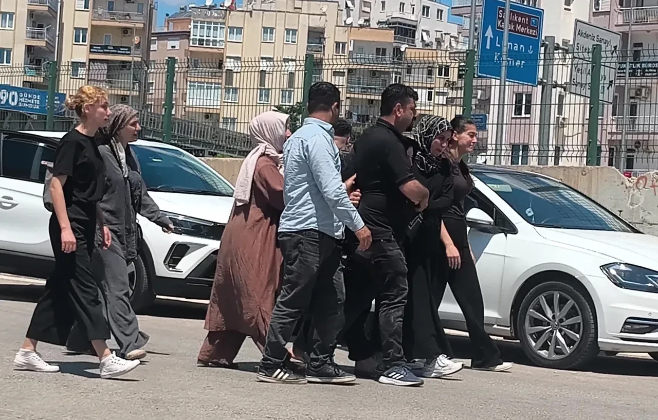 Antalya’da yürek yakan tesadüf: 16 yaşındaki çocuk doğum gününde hayatını kaybetti