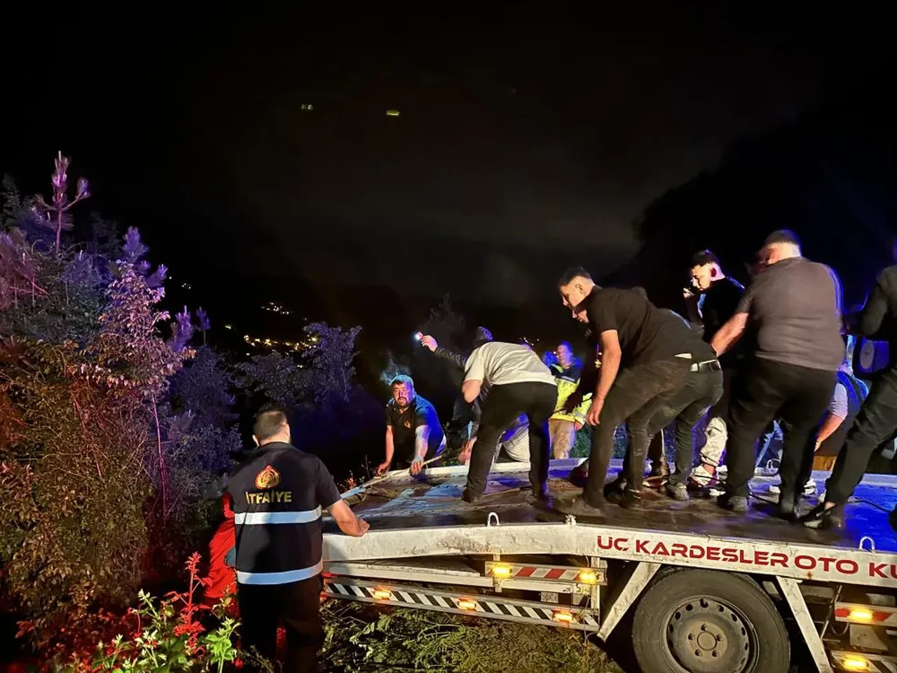 Kastamonu'da kahreden olay! Nişan hazırlığı için geldi, uçurumda can verdi