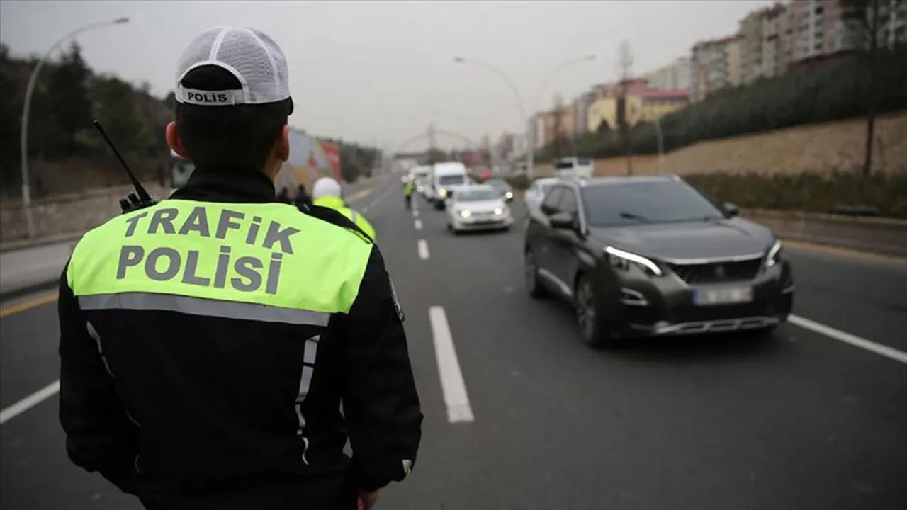 3 Mayıs bugün Ankara'da hangi yollar trafiğe kapalı? Ankara’da yollar neden kapalı alternatif güzergahlar nereler?