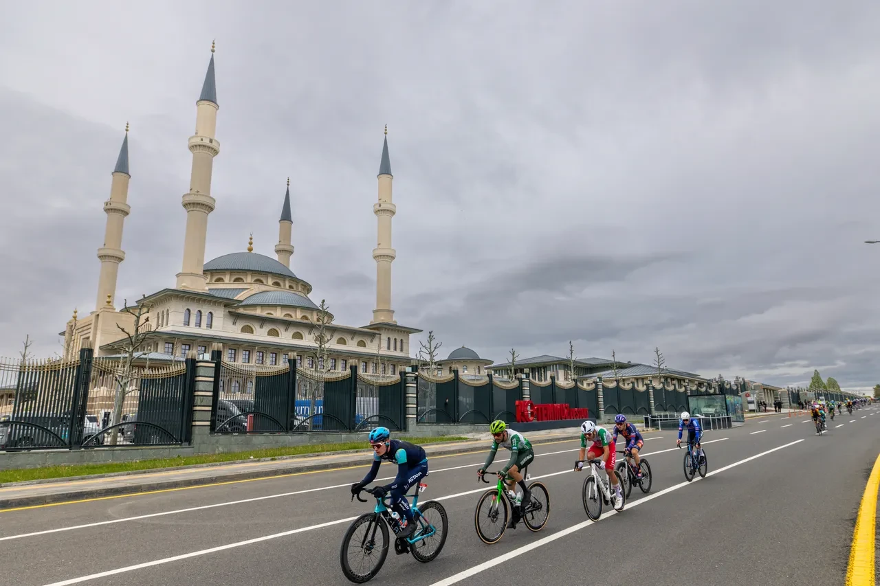 61. Cumhurbaşkanlığı Türkiye Bisiklet Turu'nun kazananı Avustralyalı sporcu Sebastian Berwick 